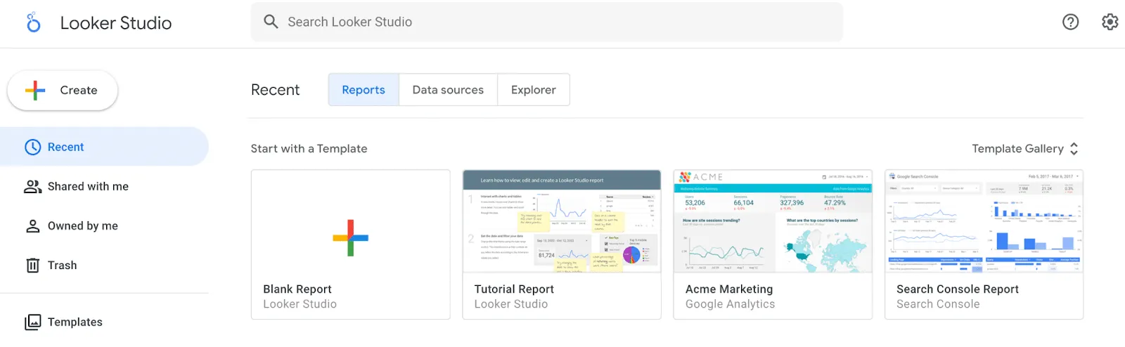 Looker Explorer 探索 Looker Studio:打造个性化数据仪表板的利器 - Beecommercer